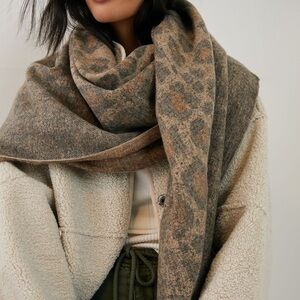 Anthropologie Clara cozy square scarf in neutral